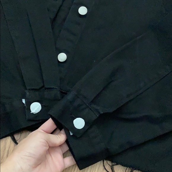 New Mod Ref Black Crop Raw Hem Denim Jacket - Picture 4 of 8